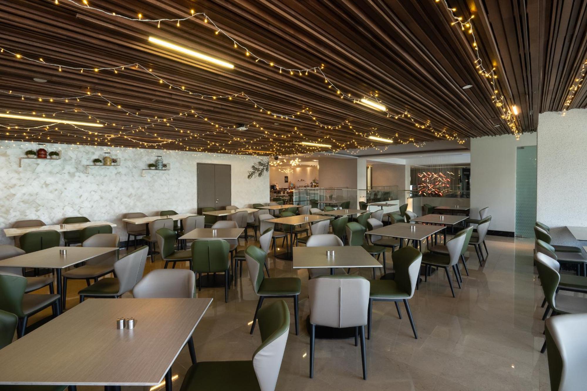 Olive Tree Hotel Penang Bayan Lepas Εξωτερικό φωτογραφία